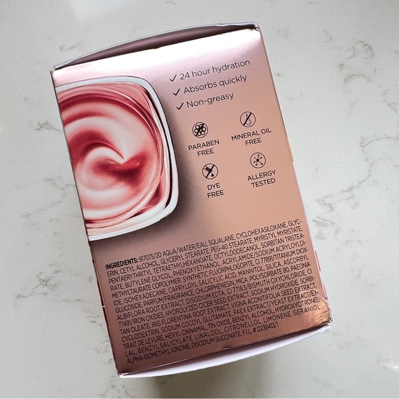 Loreal Age Perfect Rosy Tone Moisturizer - NEW 1.7 oz - Picture 3 of 4